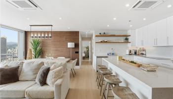 Ilikai Apt Bldg condo # 2608, Honolulu, Hawaii - photo 6 of 25