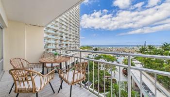 Ilikai Apt Bldg condo # 510, Honolulu, Hawaii - photo 6 of 24