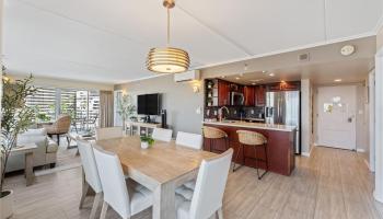 Ilikai Apt Bldg condo # 510, Honolulu, Hawaii - photo 6 of 20