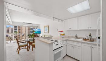 Ilikai Apt Bldg condo # 836, Honolulu, Hawaii - photo 3 of 17