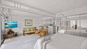 Ilikai Apt Bldg condo # 836, Honolulu, Hawaii - photo 6 of 17