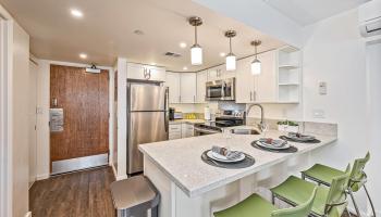 Ilikai Apt Bldg condo # 911, Honolulu, Hawaii - photo 2 of 20