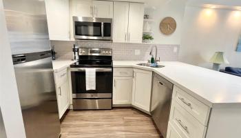 Ilikai Apt Bldg condo # 927, Honolulu, Hawaii - photo 2 of 15