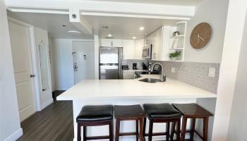 Ilikai Apt Bldg condo # 927, Honolulu, Hawaii - photo 3 of 15