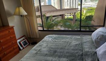 Discovery Bay condo # 1217, Honolulu, Hawaii - photo 2 of 8