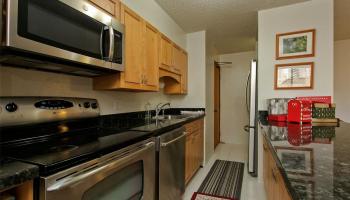 Discovery Bay condo # 1217, Honolulu, Hawaii - photo 3 of 8