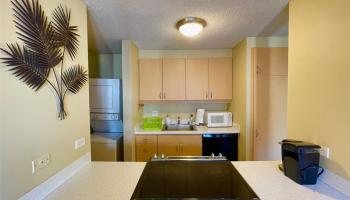 Discovery Bay condo # 1315, Honolulu, Hawaii - photo 3 of 16