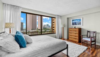 Discovery Bay condo # 1320, Honolulu, Hawaii - photo 5 of 15