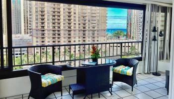 Discovery Bay condo # 1414 - {photo_current}