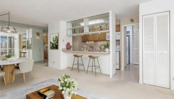 Discovery Bay condo # 3918, Honolulu, Hawaii - photo 4 of 25