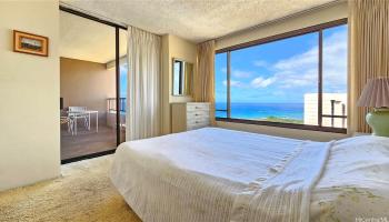 Discovery Bay condo # 4003, Honolulu, Hawaii - photo 2 of 23