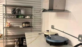 1778 Ala Moana Blvd Waikiki Discovery Bay - photo 2 of 10