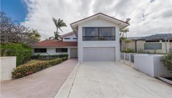 1779 Hanahanai Pl Waialae Iki, Diamond Head home - photo 1 of 25 1779 Hanahanai Pl Waialae Iki, Diamond Head home - photo 1 of 25