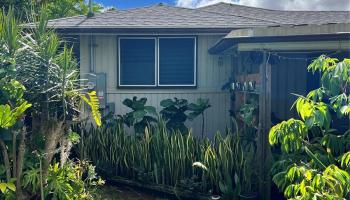 1785  Koikoi Street Wahiawa Heights, Central home - photo 2 of 25