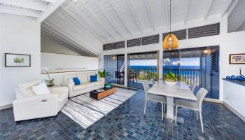 1789  Laukahi Street Waialae Iki, Diamond Head home - photo 2 of 24