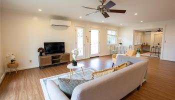 179  Nawiliwili Street Triangle, Hawaii Kai home - photo 2 of 25