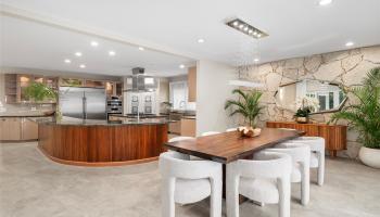 18  Homelani Place Dowsett, Honolulu home - photo 3 of 24