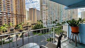 Pomaikai condo # 9B, Honolulu, Hawaii - photo 6 of 13