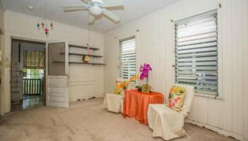1805 Fernandez St Kalihi-lower, Honolulu home - photo 2 of 17 1805 Fernandez St Kalihi-lower, Honolulu home - photo 2 of 17