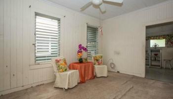 1805 Fernandez St Kalihi-lower, Honolulu home - photo 3 of 17 1805 Fernandez St Kalihi-lower, Honolulu home - photo 3 of 17