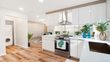 1812  Waiola St Mccully, Honolulu home - photo 2 of 25