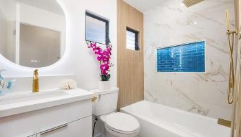 1812  Waiola St Mccully, Honolulu home - photo 5 of 25