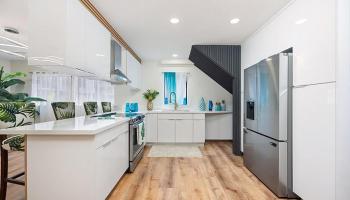 1812  Waiola Street Mccully, Honolulu home - photo 5 of 25