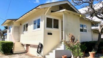1813 Waiola Street Mccully, Honolulu home - photo 1 of 13 1813 Waiola Street Mccully, Honolulu home - photo 1 of 13