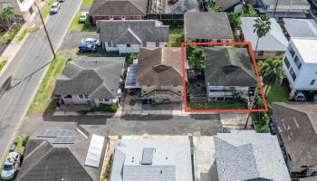 1819  Waiola St Mccully, Honolulu home - photo 2 of 8