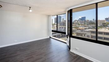 1820 Waiola Street Honolulu - Rental - photo 3 of 14