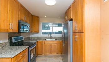 1822A Kaikunane Loop Apt A Kamehameha Heights, Honolulu home - photo 4 of 10