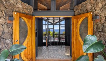 1826  Laukahi Street Waialae Iki, Diamond Head home - photo 2 of 25