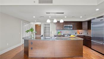 Allure Waikiki condo # 1806, Honolulu, Hawaii - photo 4 of 25
