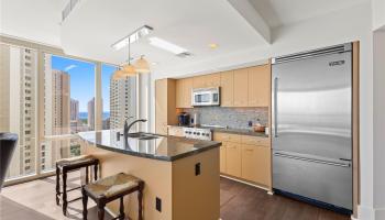 Allure Waikiki condo # 2501, Honolulu, Hawaii - photo 6 of 25