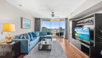 Allure Waikiki condo # 3102, Honolulu, Hawaii - photo 4 of 23