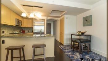 Allure Waikiki condo #602, Honolulu, Hawaii - photo 4 of 19