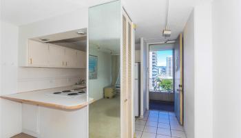 Summer Palace condo # 1004, Honolulu, Hawaii - photo 5 of 25