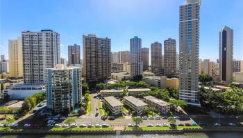 Summer Palace condo # 1904, Honolulu, Hawaii - photo 3 of 24