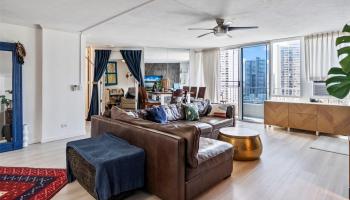 SUMMER PALACE condo # 2502, Honolulu, Hawaii - photo 3 of 21