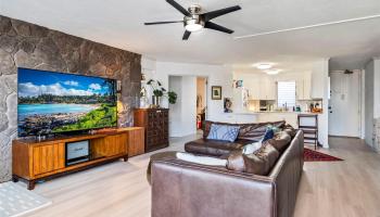 SUMMER PALACE condo # 2502, Honolulu, Hawaii - photo 4 of 21