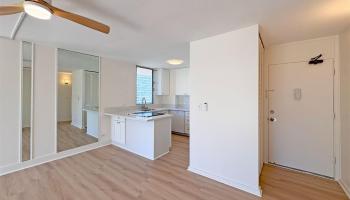 Summer Palace condo # 908, Honolulu, Hawaii - photo 3 of 22