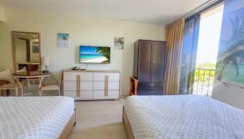 Palms At Waikiki condo # 220, Honolulu, Hawaii - photo 4 of 16