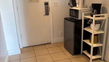 Palms at Waikiki condo # 818, Honolulu, Hawaii - photo 2 of 10