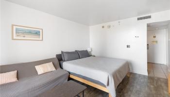 Palms At Waikiki condo # 911, Honolulu, Hawaii - photo 4 of 24