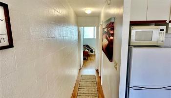 Kaioo Terrace condo # 404, Honolulu, Hawaii - photo 4 of 21