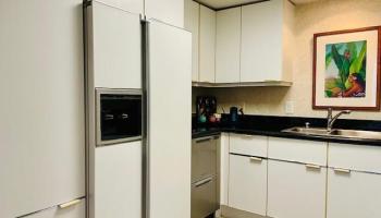 Waikiki Landmark condo # 1603, Honolulu, Hawaii - photo 4 of 25