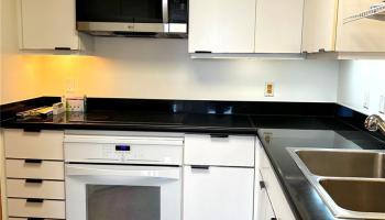 1888 Kalakaua Ave Honolulu - Rental - photo 2 of 8