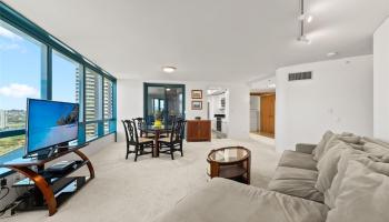 Waikiki Landmark condo # 2502, Honolulu, Hawaii - photo 4 of 25