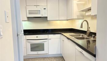 1888 Kalakaua Ave Honolulu - Rental - photo 3 of 8