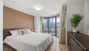 Waikiki Landmark condo # 2704, Honolulu, Hawaii - photo 6 of 25